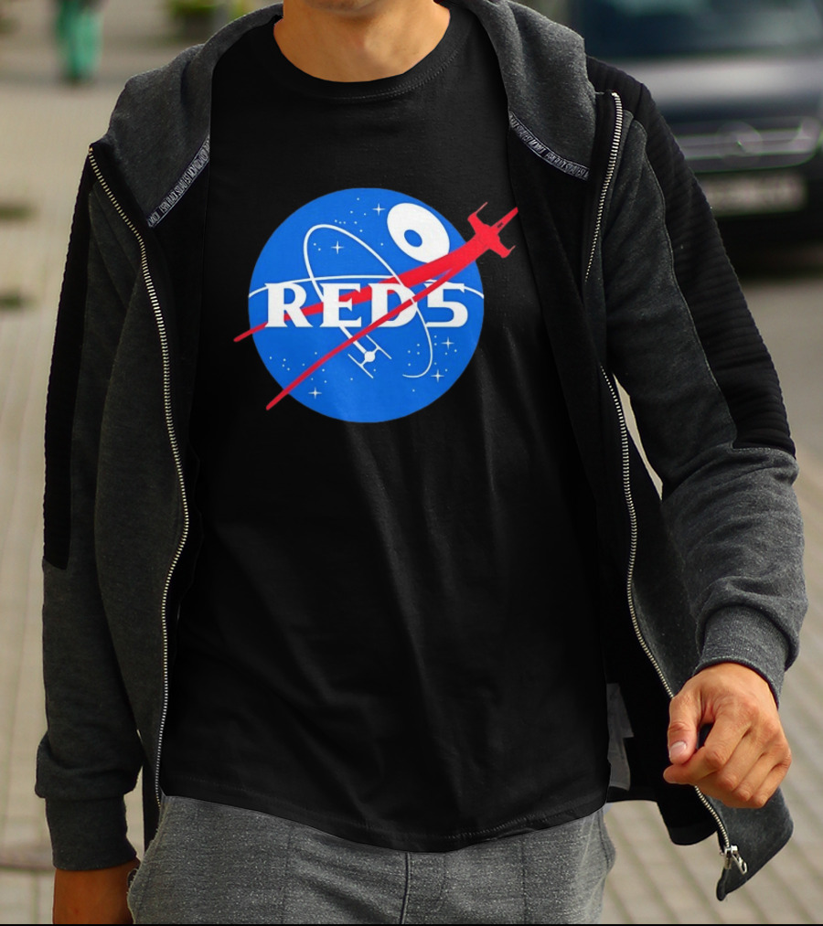 Red 5 NASA Space X Wing Mashup Astronaut Star T-Shirt