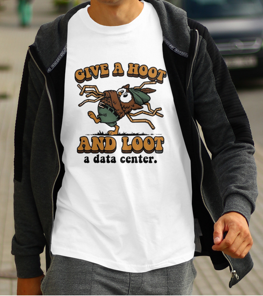 Give A Hoot And Loot A Data Center Owl With Circuit Board Wings T-Shirt
