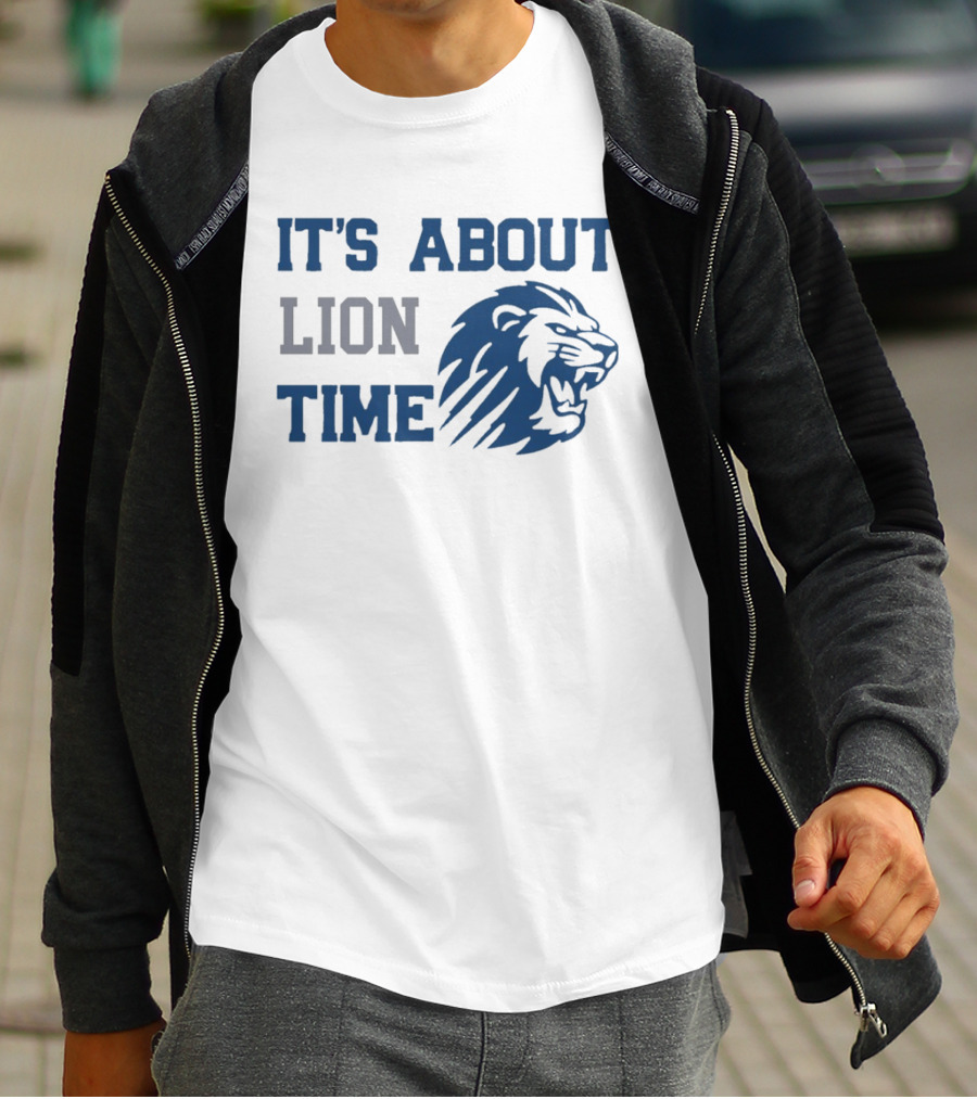 Detroit Lions Football It's About Lion Time With Roaring Lion T-Shirt