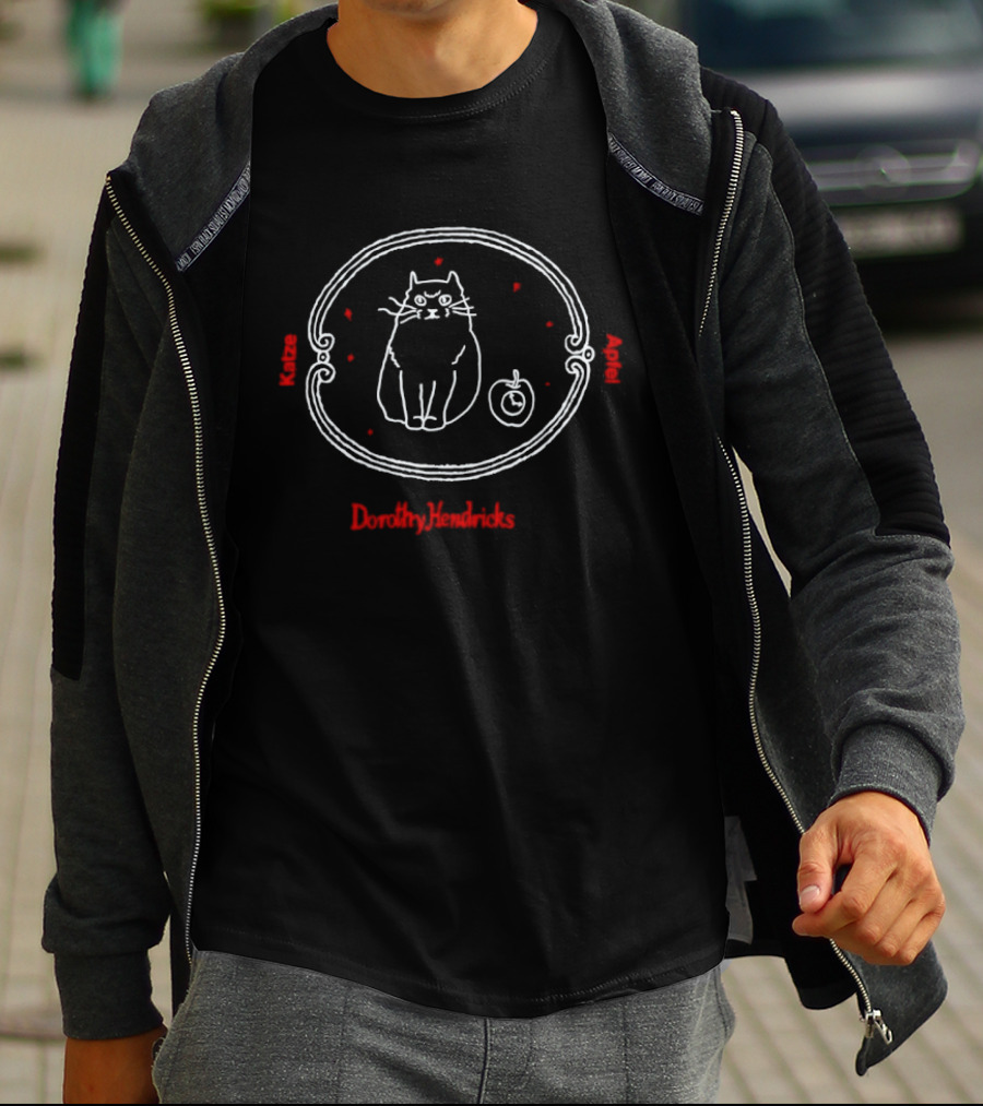 Dorothy Hendricks Katze Apfel Undercover Jun Takahashi T-Shirt
