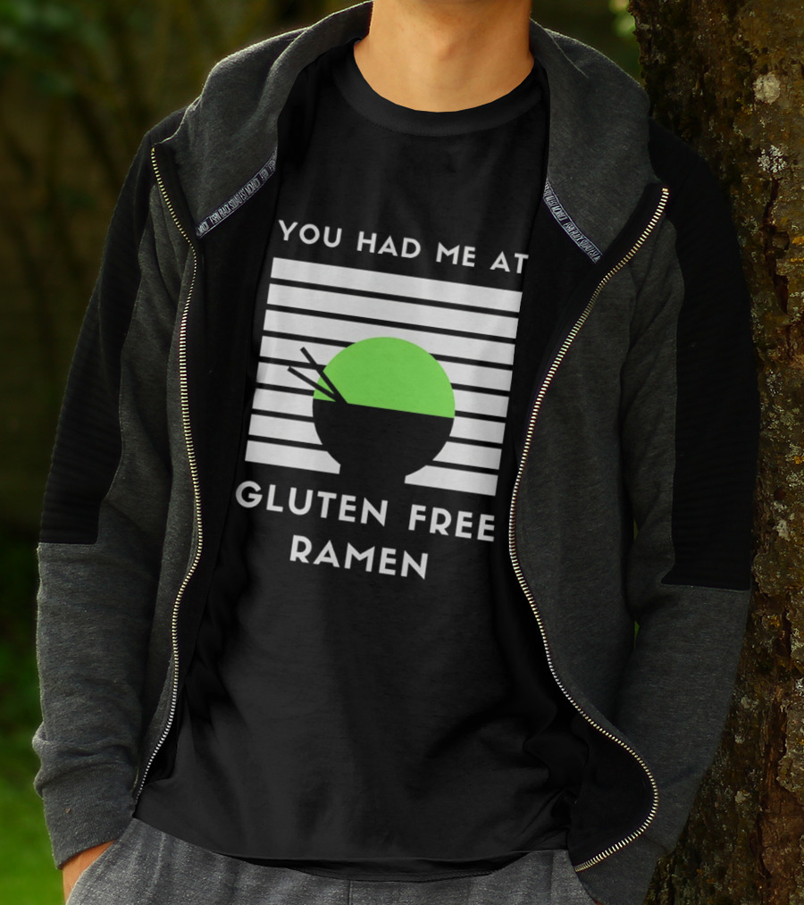 You Had Me At Gluten Free Ramen Retro Style Lines Green Circle T-Shirt