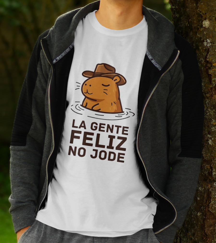 La Gente Feliz No Jode Capybara Cowboy Feliz Capibara Vaquero T-Shirt