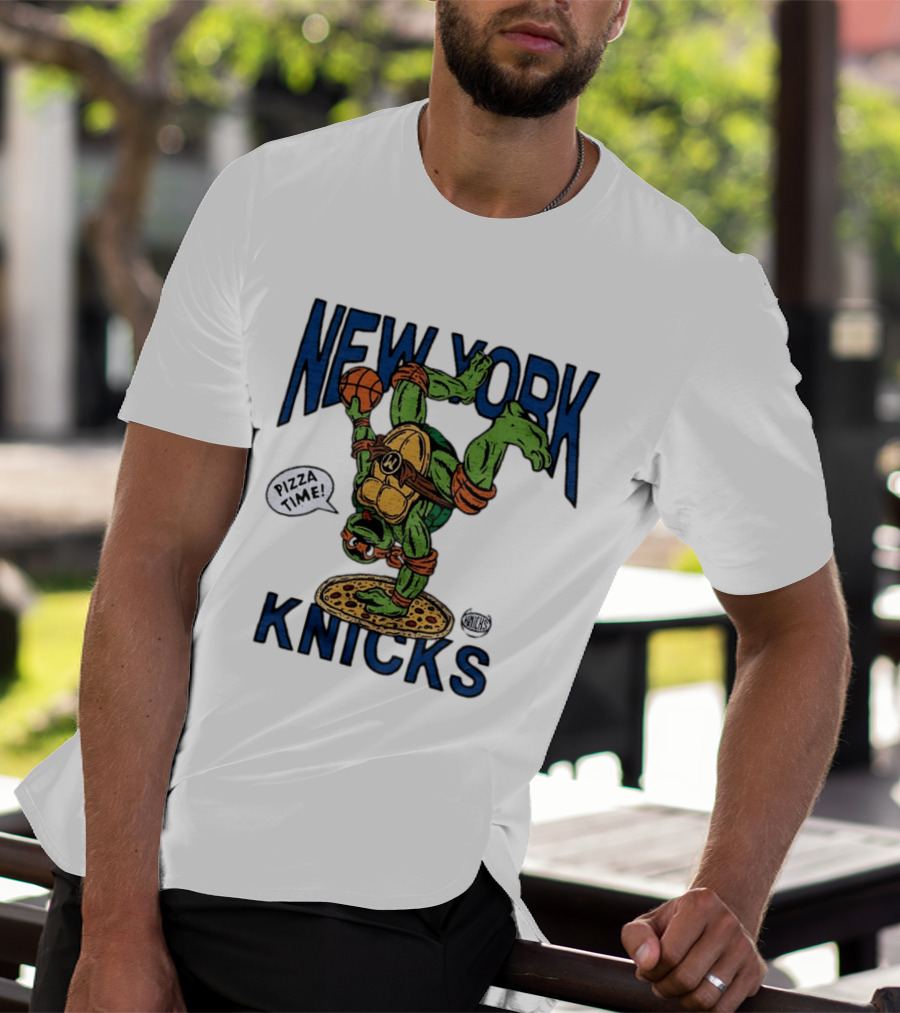 New York Knicks Michelangelo TMNT Pizza Time Basketball Dunk T-Shirt