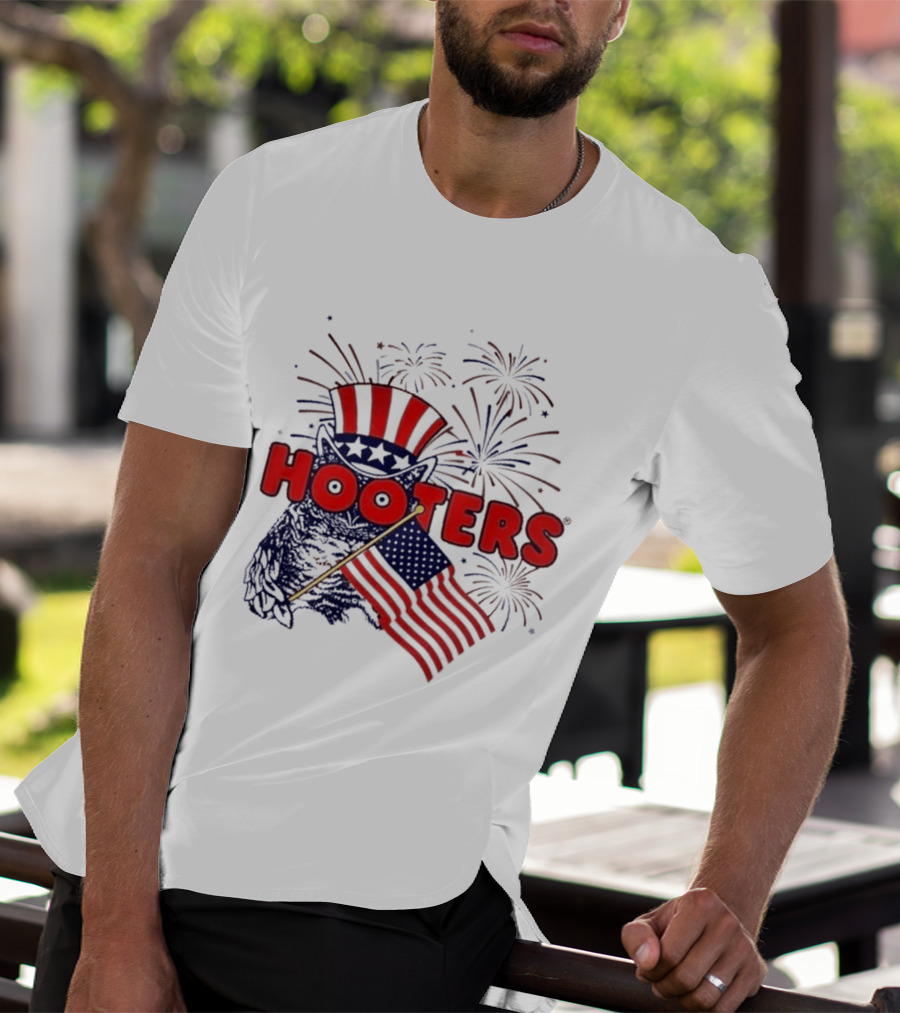 Hooters America Patriotic Owl Fireworks USA UPF 50+ T-Shirt