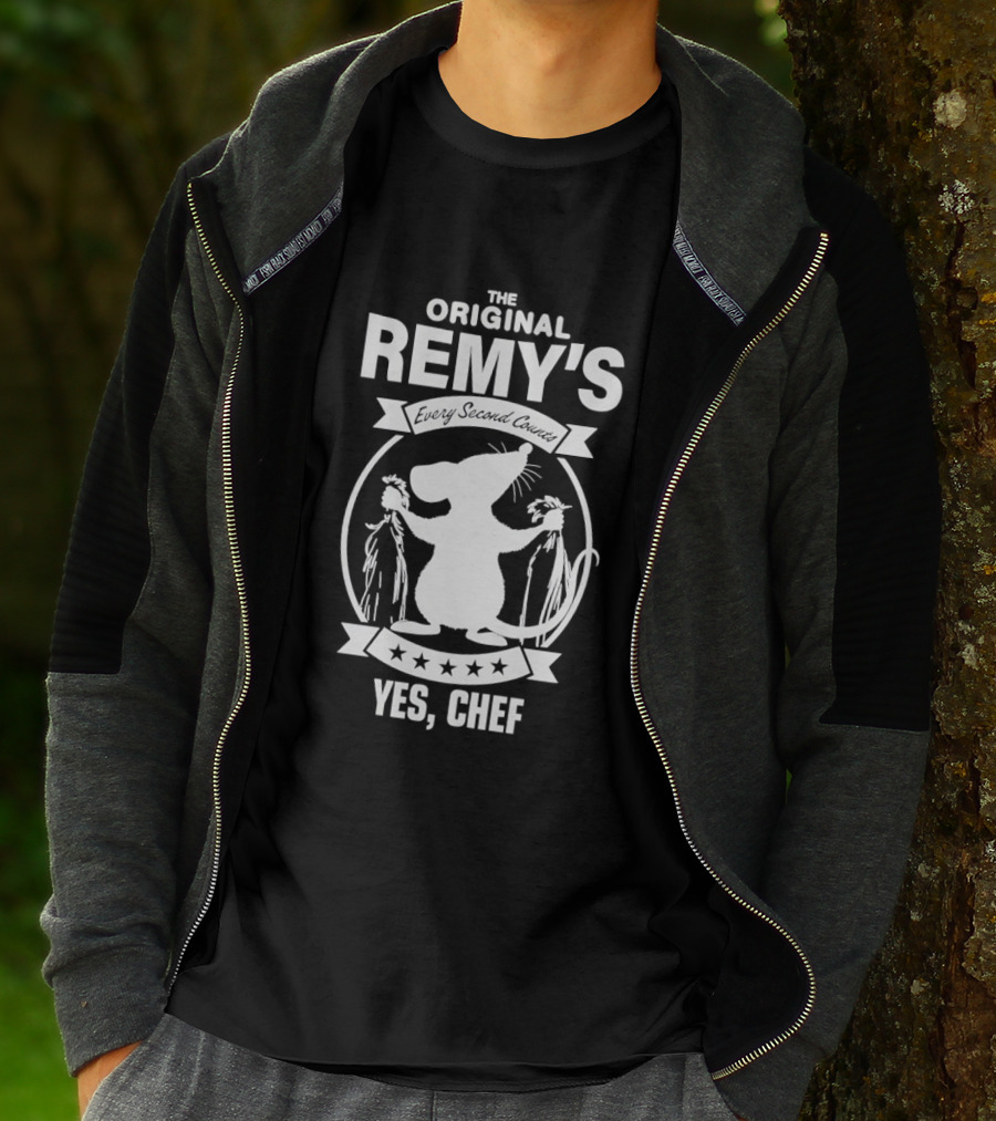 The Original Remy's Every Second Counts Yes Chef Rat T-Shirt
