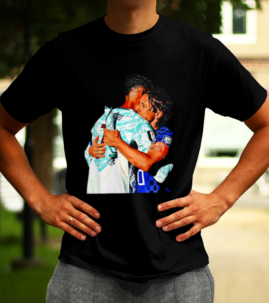Modric Ronaldo Embrace Croatia Portugal Football Unity T-Shirt