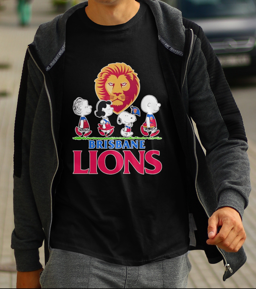 Brisbane Lions AFL Peanuts Snoopy Charlie Brown Lucy Schroeder T-Shirt