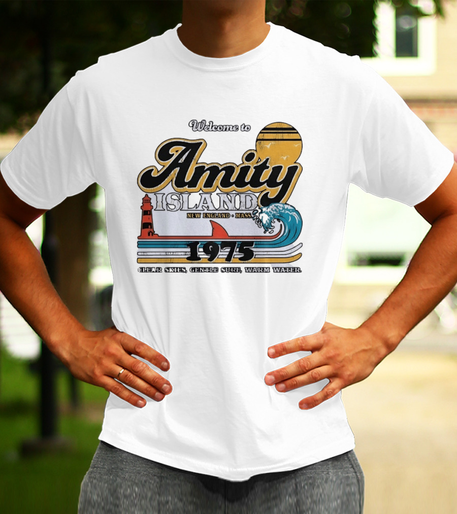 Welcome To Amity Island 1975 New England Massachusetts Lighthouse Wave Ocean Sun T-Shirt