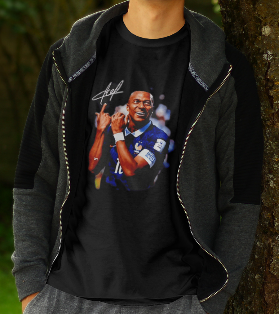 Kylian Mbappe 10 France National Football Team FIFA World Cup Celebration T-Shirt