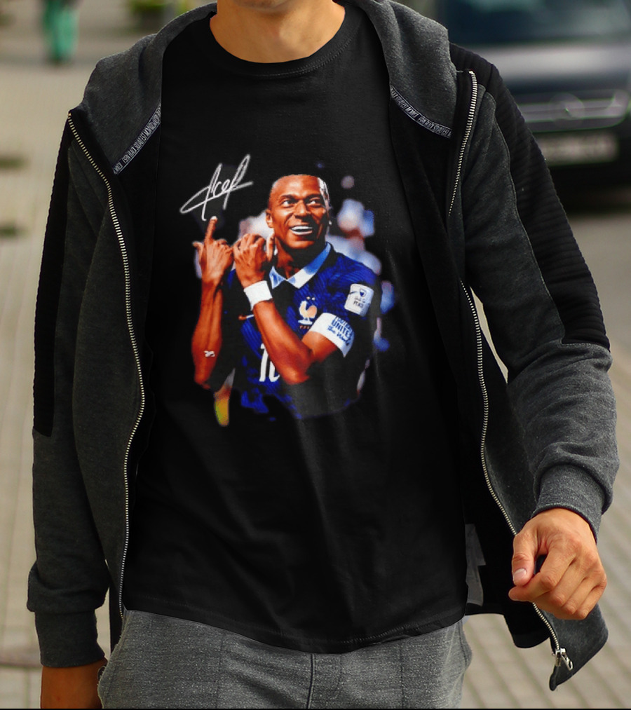 Kylian Mbappe 10 France National Football Team FIFA World Cup Celebration T-Shirt