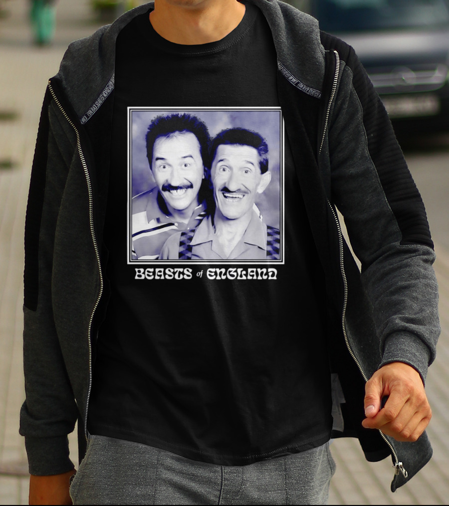 The Chuckle Brothers Barry Elliott Paul Elliott Beasts Of England T-Shirt