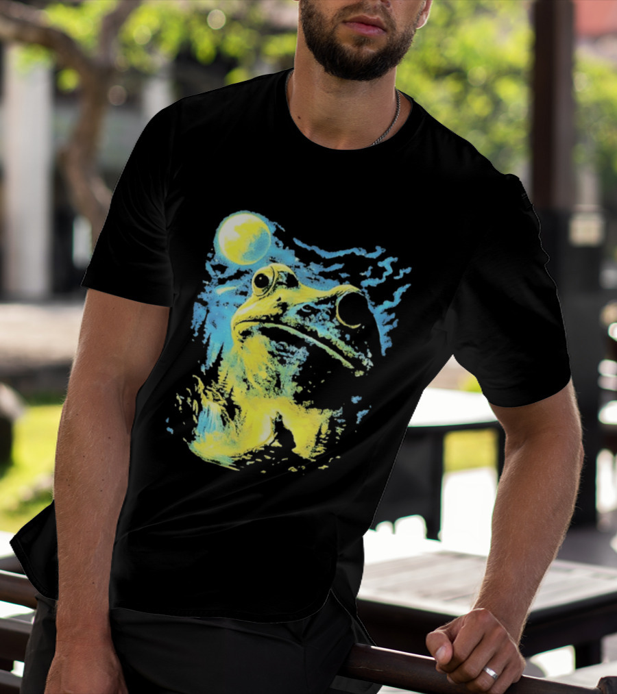 Howling Wolf Frog Moon Night Scene Surreal Fantasy T-Shirt