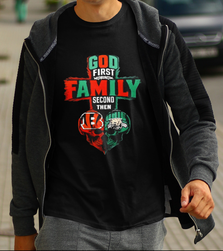 God First Family Second Then Cincinnati Bengals And Ohio Bobcats Skull Heart T-Shirt