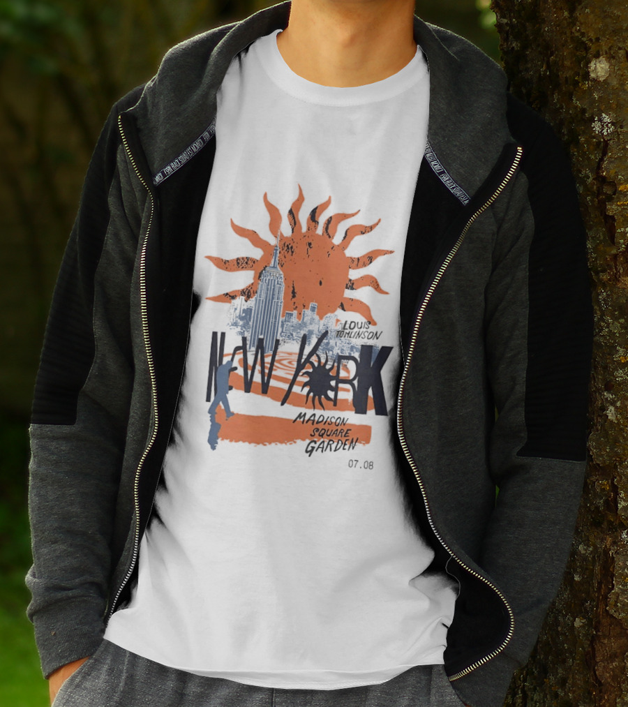 Louis Tomlinson New York Madison Square Garden 07.08 Sun And Skyline T-Shirt