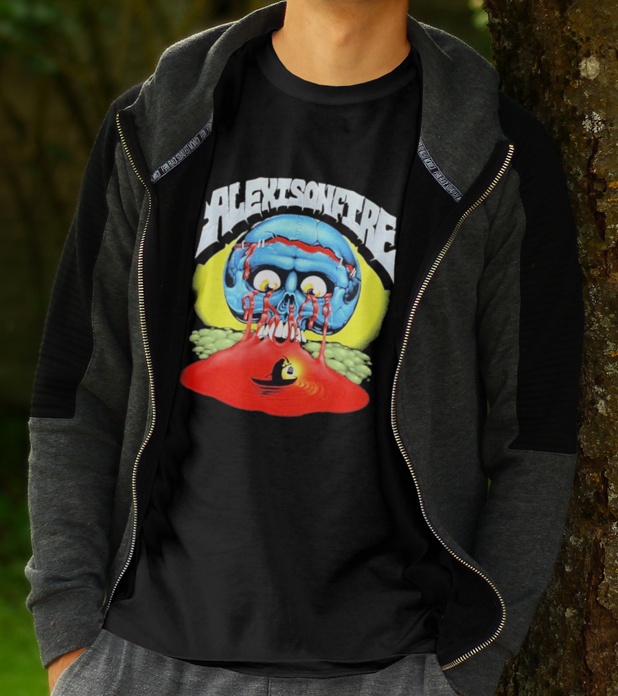 Alexisonfire Skull Island Creepy Blue Skull With Red Eyes And Boat T-Shirt