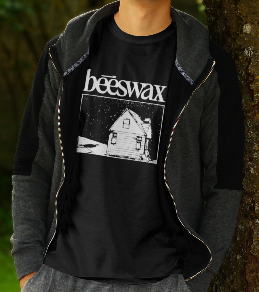 Beeswax City Of Lab Cabin Snow Scene T-Shirt