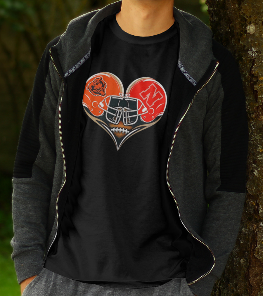 Chicago Bears Nebraska Cornhuskers Heart Shaped Helmets Football Fan Gear T-Shirt
