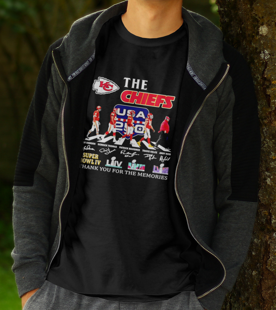 The Kansas City Chiefs Super Bowl LIV USA 2020 Champions Signatures Thank You For The Memories T-Shirt