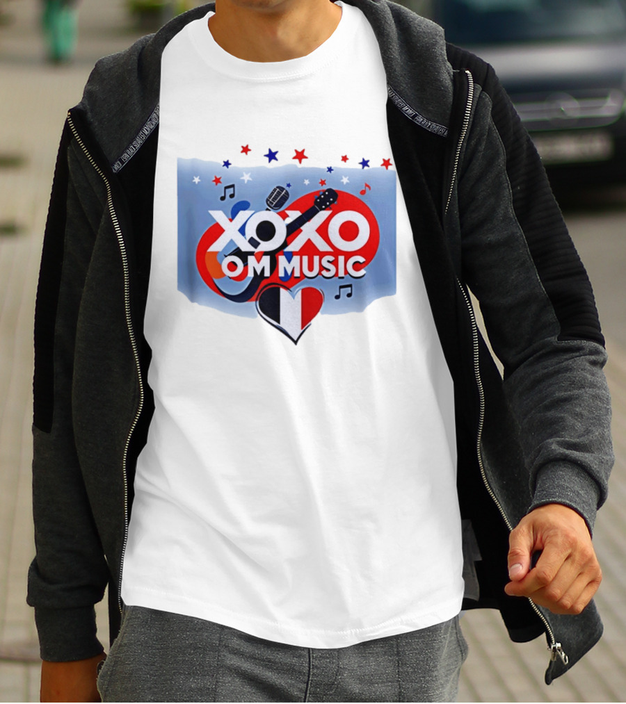XOXO OM Music France Heart Guitar Microphone Notes Stars T-Shirt
