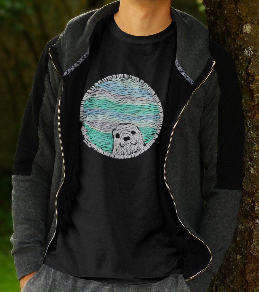 Woven Yarn Seal Ocean Colors Embroidery T-Shirt
