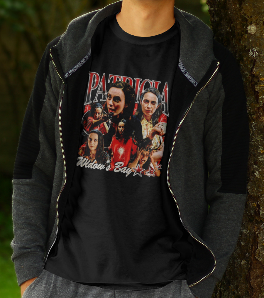 Patricia Widow's Bay Horror Icons Collage T-Shirt