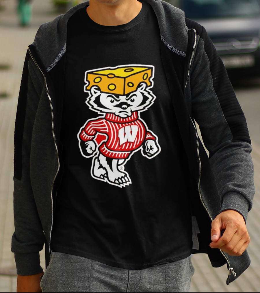 Wisconsin Badgers Bucky Cheesehead Lambeau Field 2026 T-Shirt