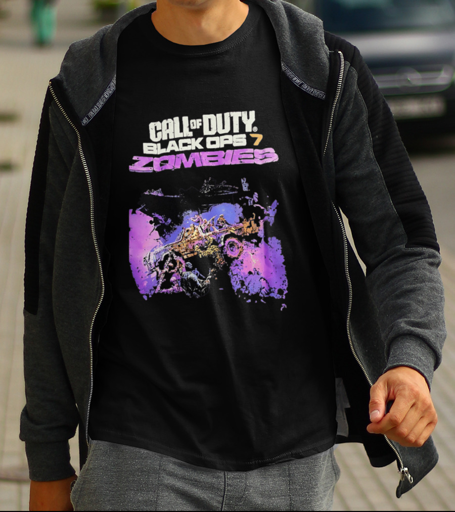 Call Of Duty Black Ops 7 Zombies Paint Splatter Artwork Gaming T-Shirt