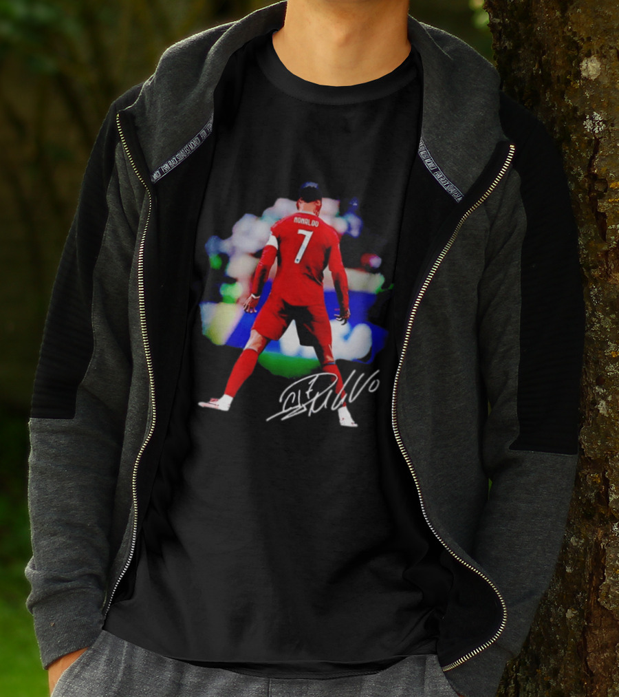 Ronaldo Number 7 Portugal National Team Jersey Photographic Arts With Autograph T-Shirt