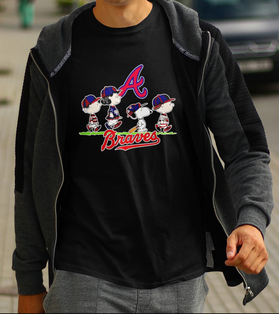 Atlanta Braves Peanuts Characters Walking With Baseball Caps T-Shirt