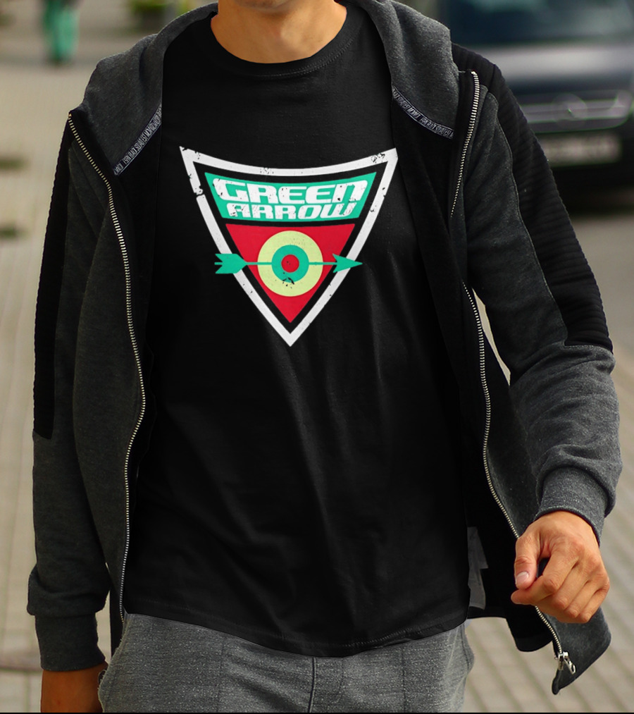 Green Arrow Archery Target Shield T-Shirt
