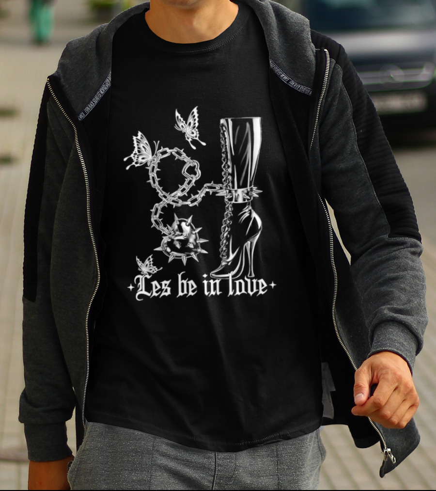 Les Be In Love Goth Butterfly Spiked Heart T-Shirt
