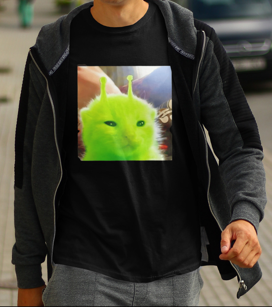 Gleep Alien Kitty Green Cat Antennae Fluffy Feline Fantasy T-Shirt