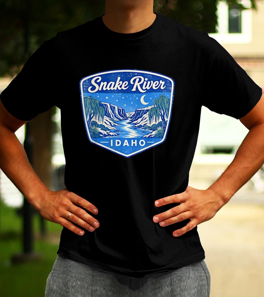 Snake River Idaho Nighttime Canyon With Moon And Stars T-Shirt