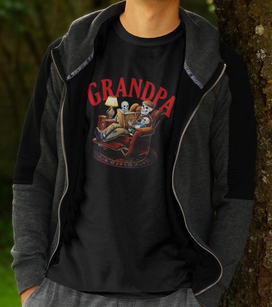 Grandpa Skeleton Reading Adventure With Kids T-Shirt