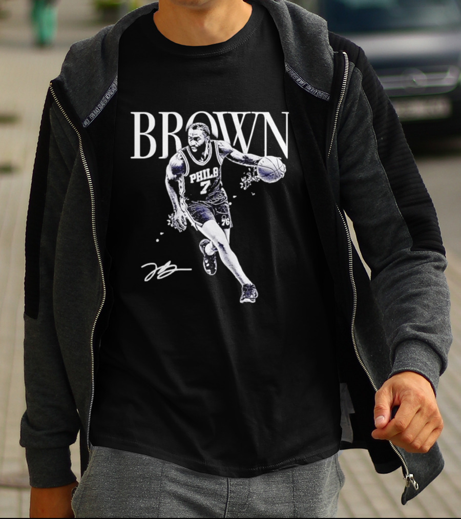 Brown 7 Philadelphia 76ers Basketball Player Halftone T-Shirt