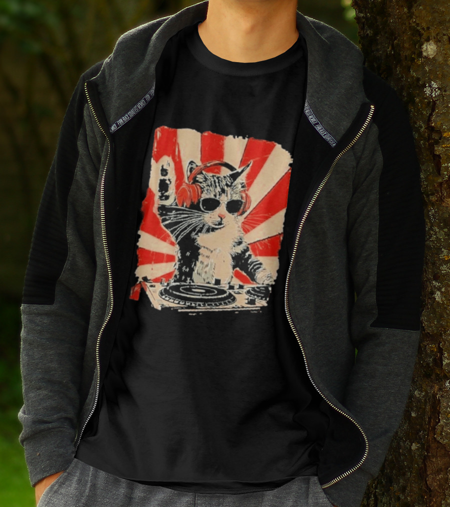 DJ Cat With Headphones Red Sunburst T-Shirt