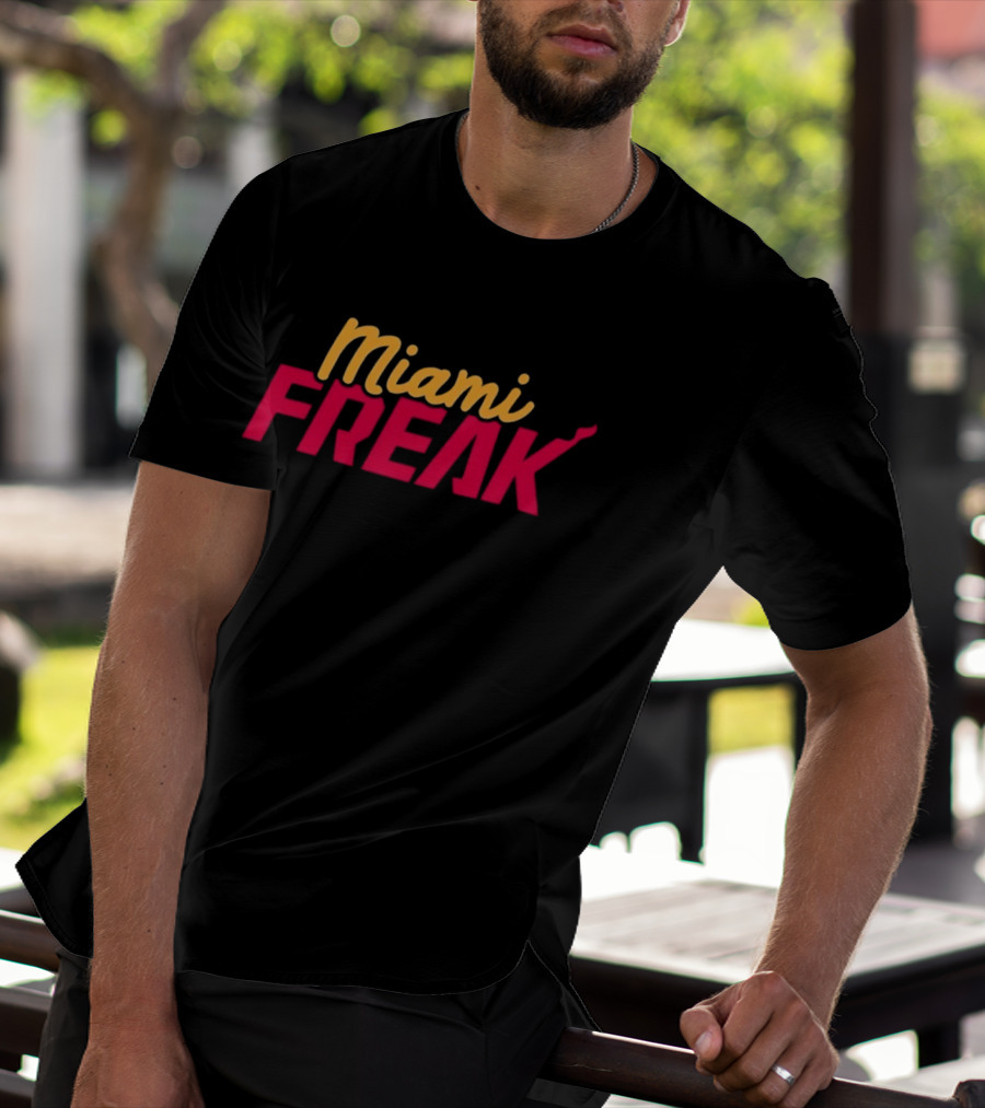 Miami Freak Miami Vice Aesthetic Retro Vibes T-Shirt