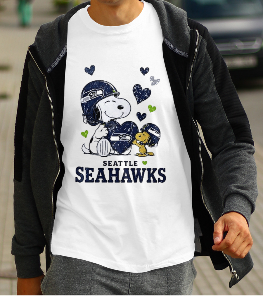Seattle Seahawks Snoopy Peanuts Love Laughter Hearts T-Shirt
