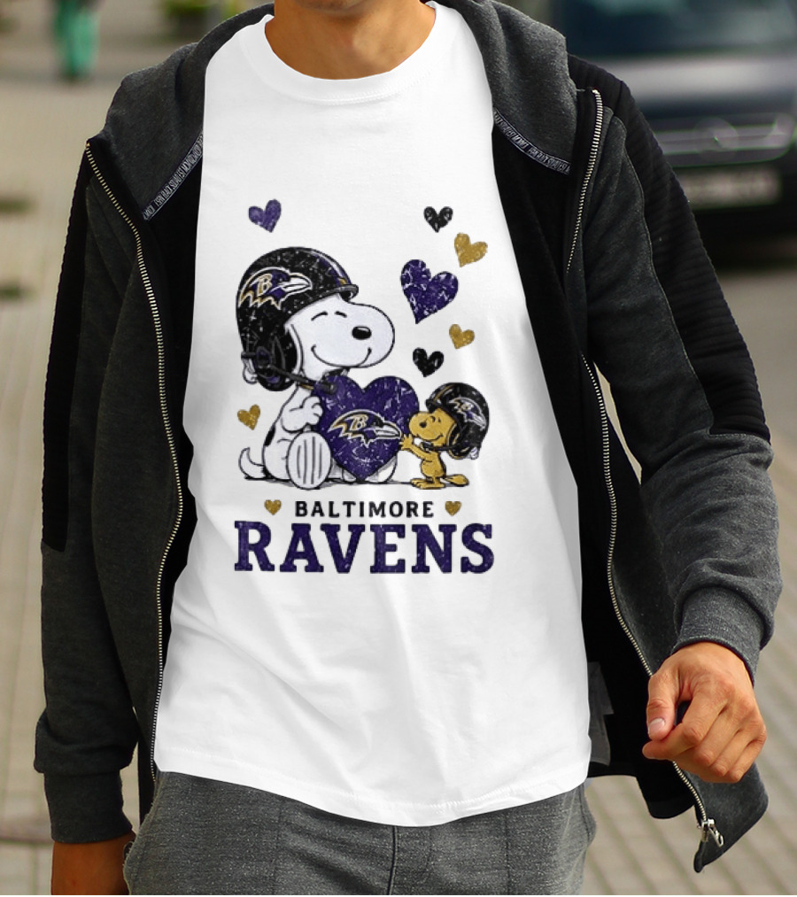 Baltimore Ravens Peanuts Snoopy Woodstock Love Laughter Hearts T-Shirt