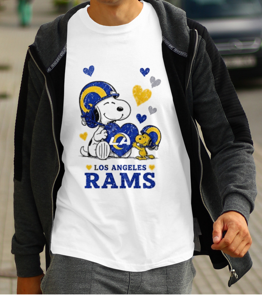 Los Angeles Rams Peanuts Snoopy Love Laughter Hearts T-Shirt