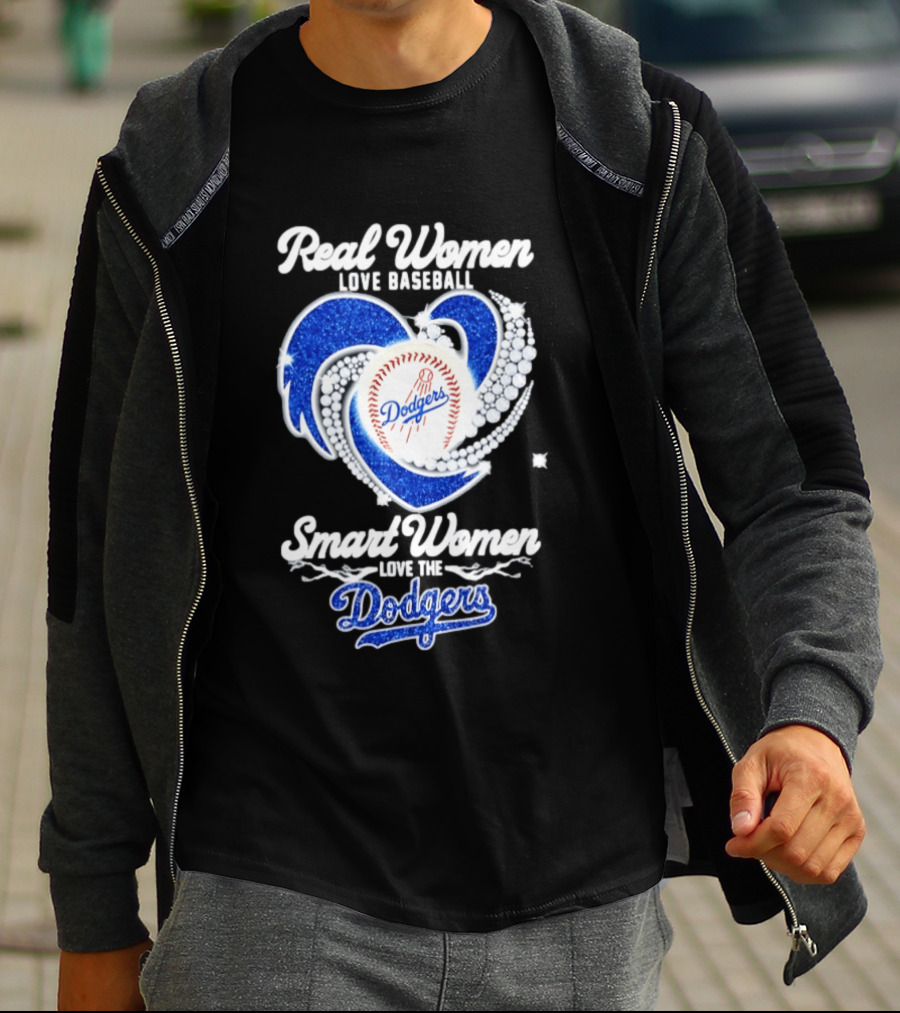Real Women Love Baseball Smart Women Love The Dodgers Baseball Heart T-Shirt