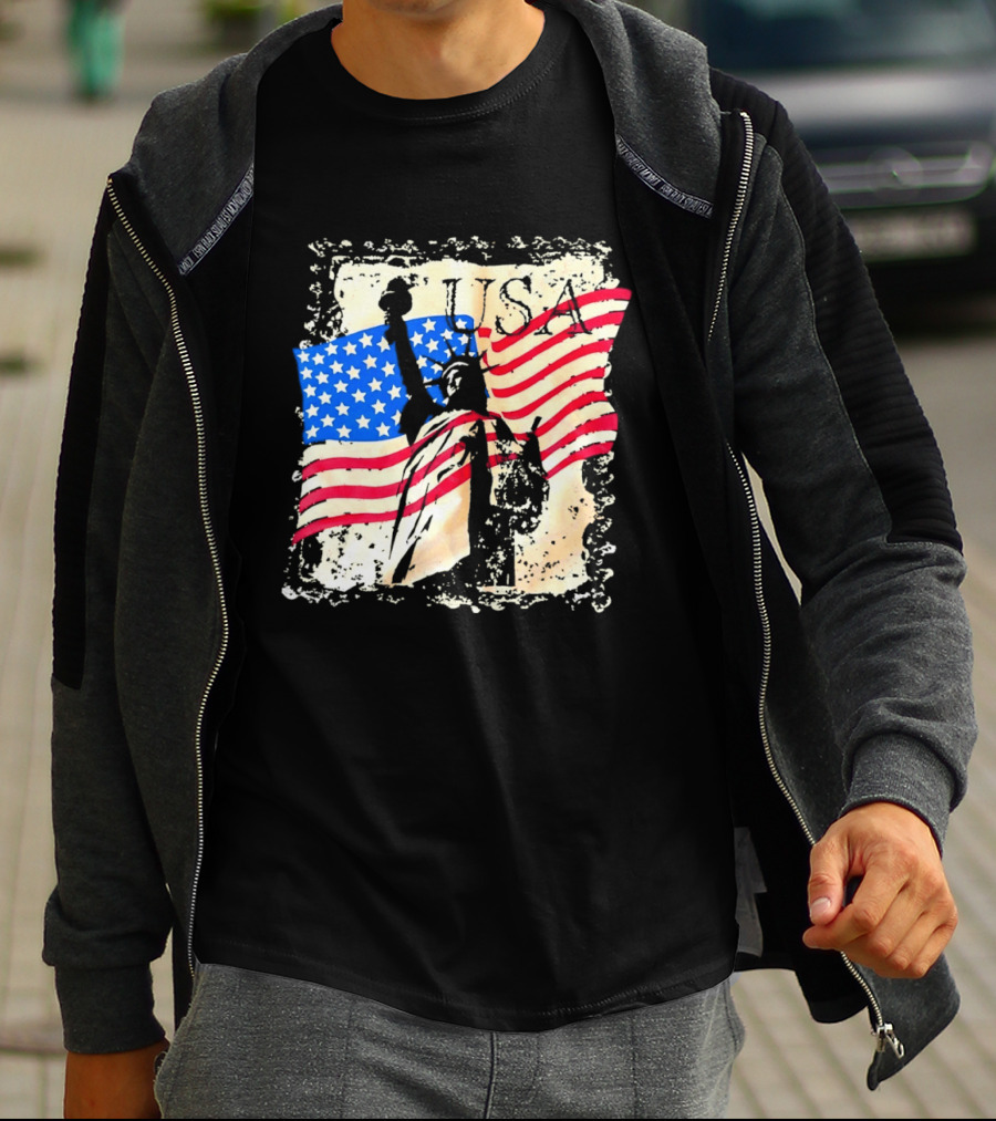 USA Statue Of Liberty American Flag T-Shirt