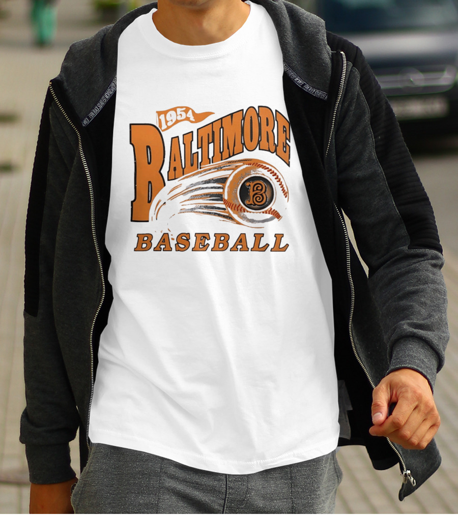 1954 Baltimore Baseball B Classic MLB Style Vintage Look T-Shirt
