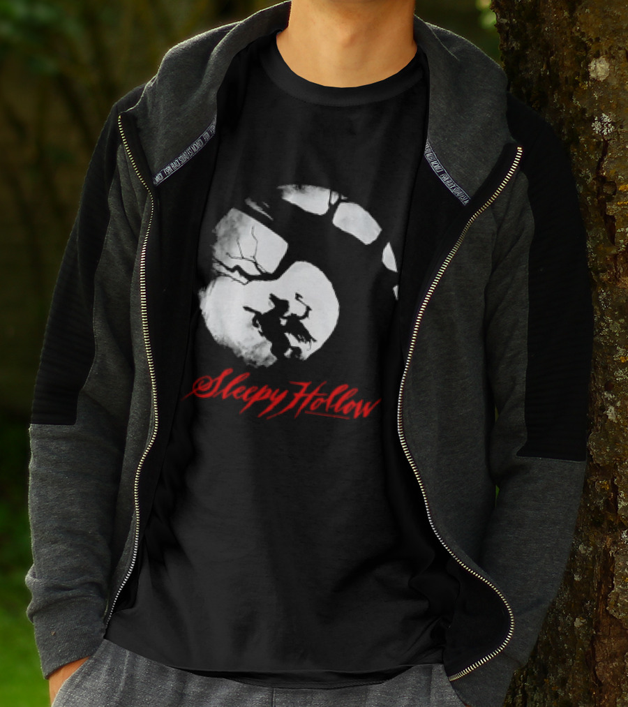 Sleepy Hollow Red Lettering Crescent Moon T-Shirt