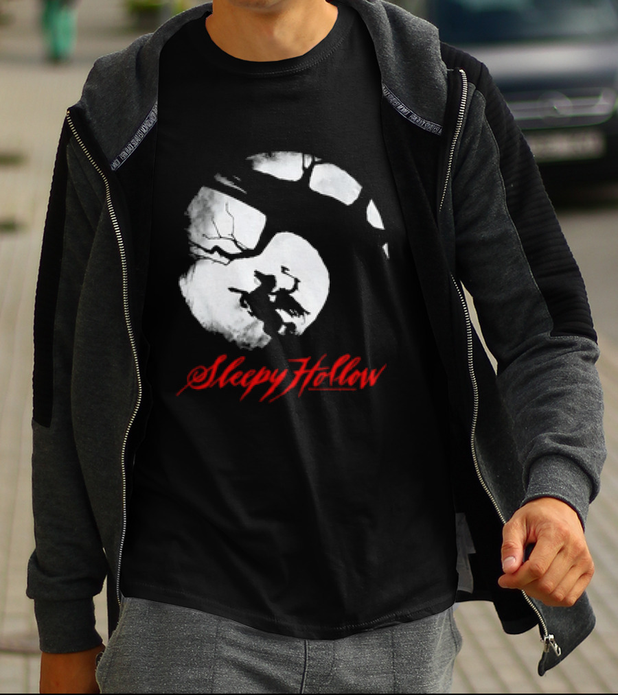 Sleepy Hollow Red Lettering Crescent Moon T-Shirt