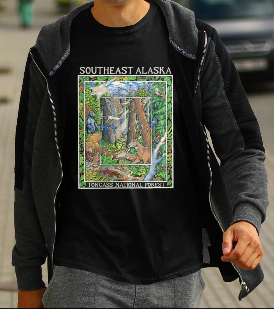 Southeast Alaska Tongass National Forest Wildlife Bear Deer Owl Wolf Bird T-Shirt