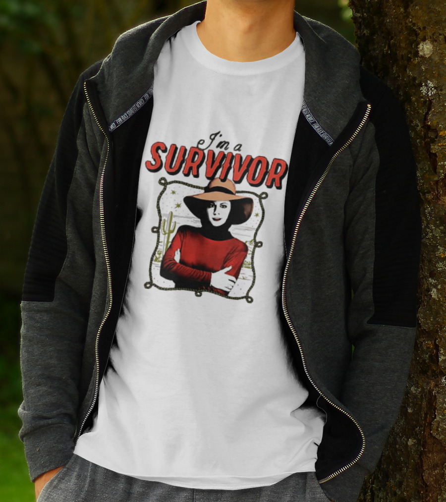 I'm A Survivor Woman Desert Vibes Western Cactus Hat T-Shirt