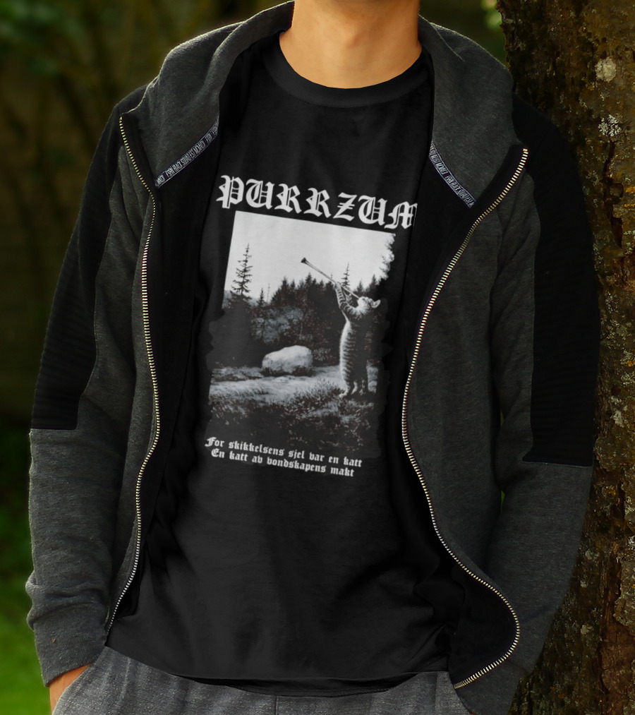 Purrzum Cat Black Metal Burzum For Skikkelsens Sjel Var En Katt En Katt Av Ondskapens Makt T-Shirt