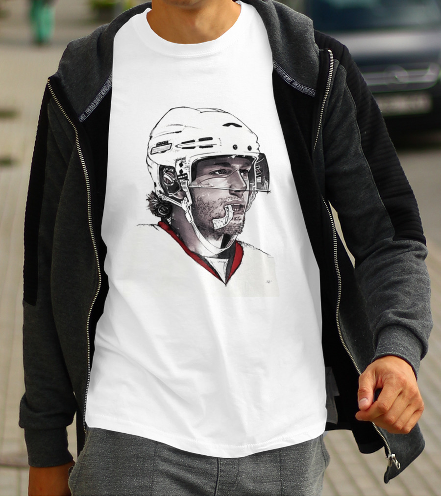 Patrick Kane Chicago Blackhawks 88 Hockey Helmet Sketch T-Shirt