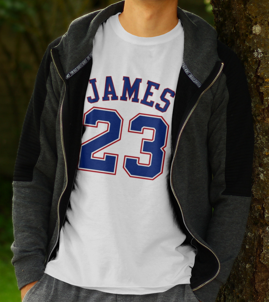 James 23 Philadelphia 76er The King T-Shirt